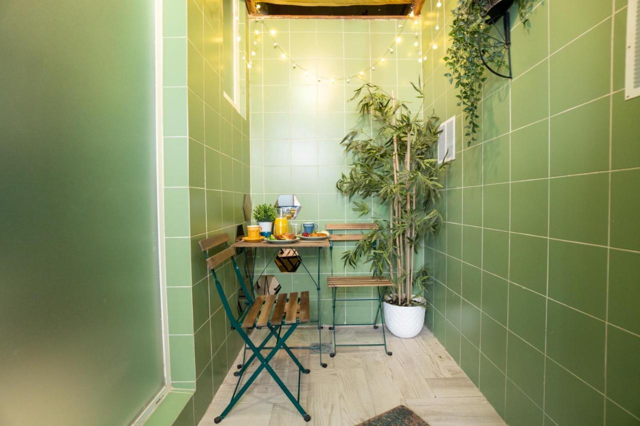Cozy Apartment Puerta Del Sol & Private Patio مدريد المظهر الخارجي الصورة