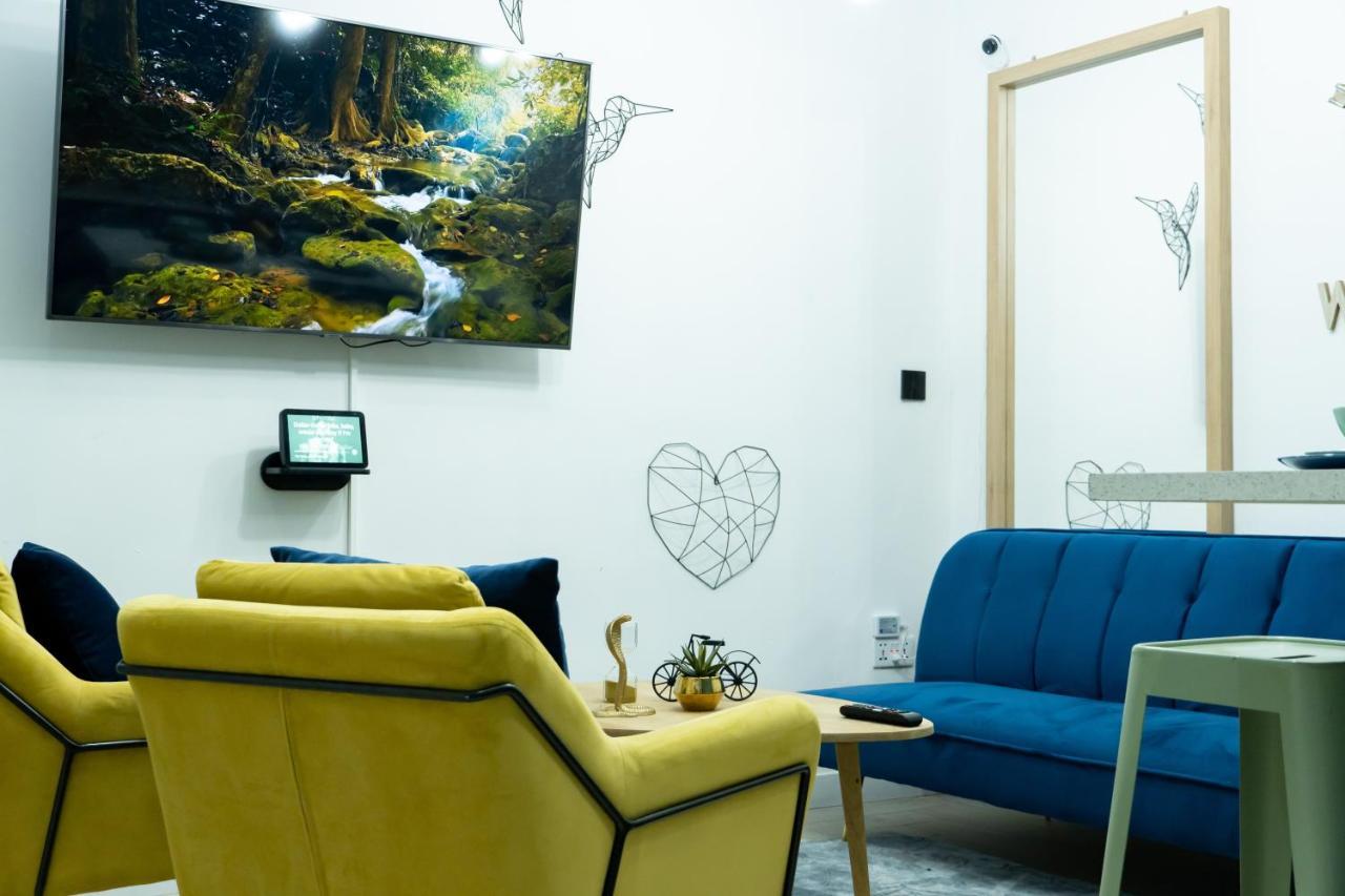 Cozy Apartment Puerta Del Sol & Private Patio مدريد المظهر الخارجي الصورة